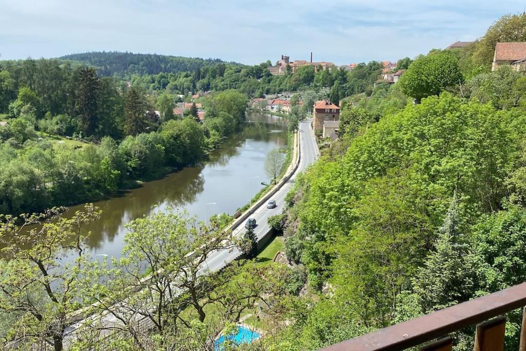 Byt V Blizkosti Centra A V Klidne Zone Tábor Esterno foto